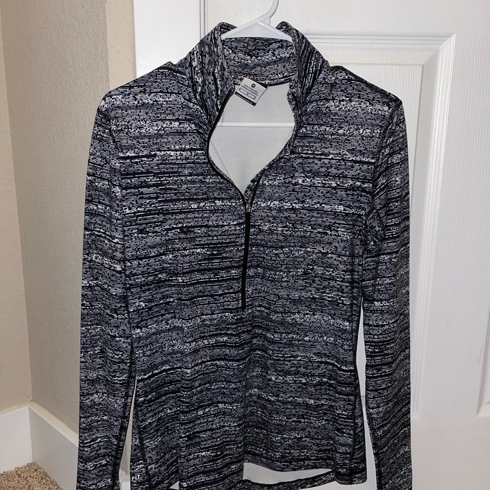 Nike Pro Dri-FIT Black and White Top
